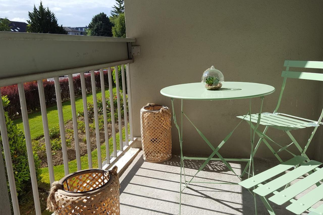 La Roseraie - Apartment 100M From Lake Annecy Zewnętrze zdjęcie